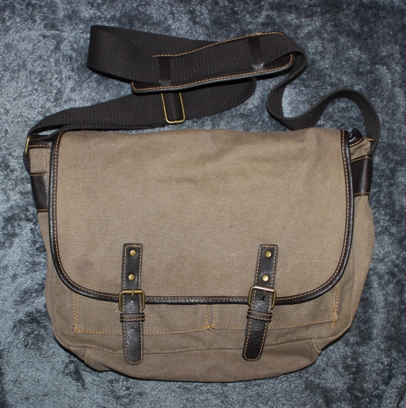 Merona Handbags - Merona Bag